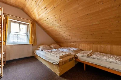 Ferienhaus 200 Meter von schönem Skigebiet Ce