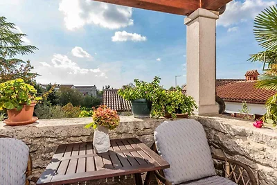 Ferienwohnung mit Pool zur gemeinsamen