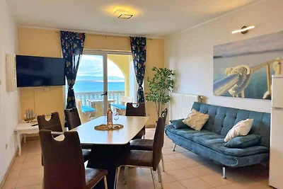 Ferienwohnung mit Balkon und Klimaanlage