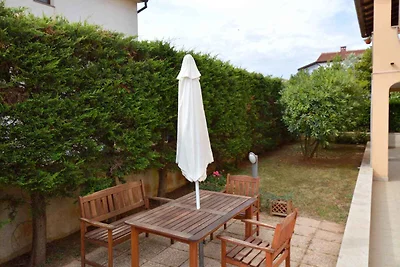 Ferienwohnung mit Terrasse und Klimaanlage