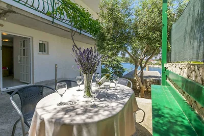 Ferienwohnung mit Terrasse und Meerblick