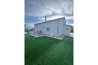 Ferienwohnung mit Klimaanlage und Pool