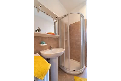 Ferienwohnung mit Klimaanlage und Balkon