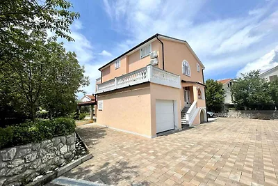 Studio mit Balkon und Klimaanlage