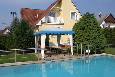 Ferienwohnung mit Pavillon und Pool