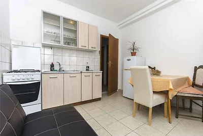 Holiday flat family holiday Tribunj