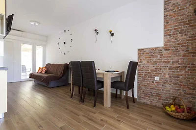 Appartamento Vacanza con famiglia Njivice