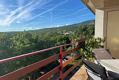 Ferienwohnung mit Pool und Balkon