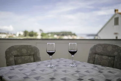 Ferienwohnung mit Balkon und Grill