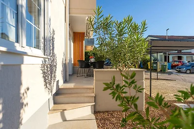 Ferienwohnung mit Terrasse und Klimaanlage