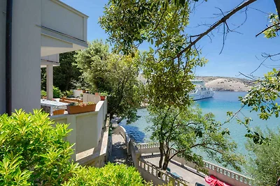 Ferienwohnung mit Klimaanlage und Terrasse di