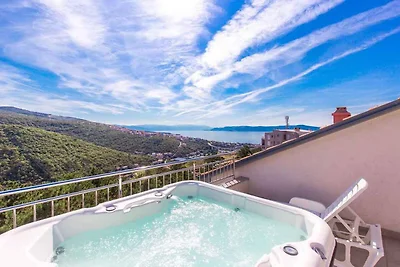 Ferienwohnung mit Whirlpool und Panoramablick