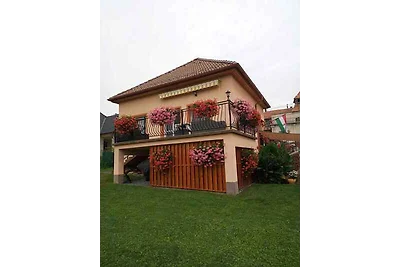 Ferienhaus mit Pool, Whirlpool und