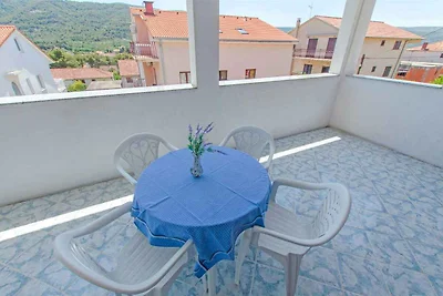 Ferienwohnung mit Klimaanlage und Balkon
