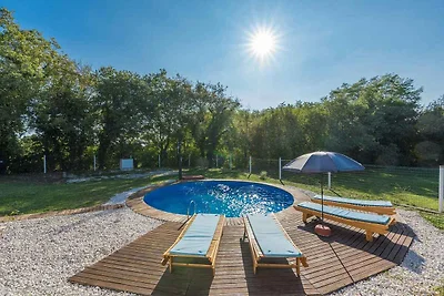 Vakantiehuis Ontspannende vakantie Radetici