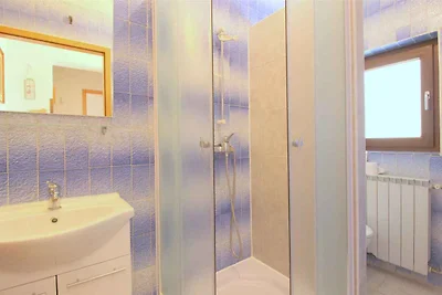 Ferienwohnung mit Klimaanlage und an der