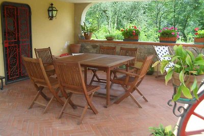 Ferienhaus mit Blick auf die Hügel der