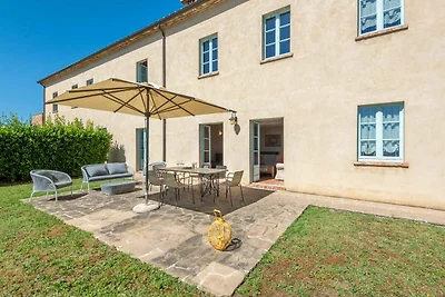Ferienwohnung mit Terrasse, Klimaanlage und