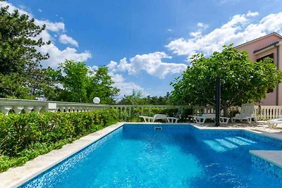Ferienwohnung in ruhiger Lage mit Pool