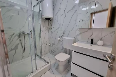 Ferienwohnung mit Balkon und Klima