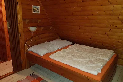 Ferienhaus am Wald mit Kaminofen und Billard