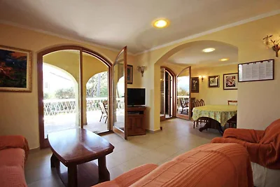 Ferienwohnung mit überdachter Terrasse und