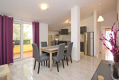 Ferienwohnung mit Grillmöglichkeit und 300 m 