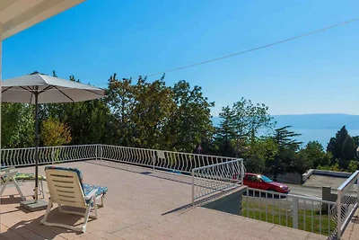 Ferienwohnung mit Meerblick und Klimaanlage