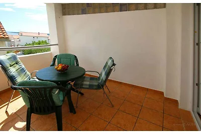 Ferienwohnung mit Klimaanlage und Balkon