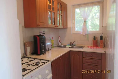 Ferienhaus mit Garten und nur 300 m vom Stran