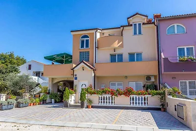 Ferienwohnung mit Balkon und TV