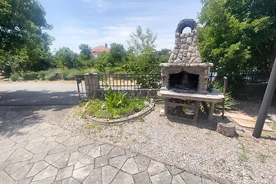 Ferienwohnung mit Pool & Balkon