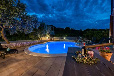 Ferienwohnung mit Klimaanlage und Aussenpool