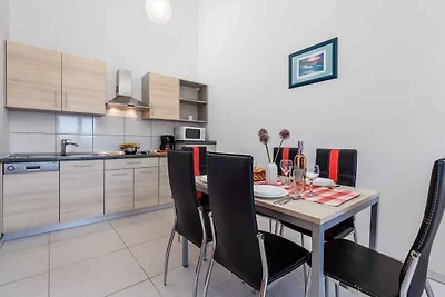 Charmantes Ferienhaus mit Meerblick in Šilo