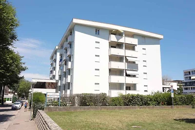 Ferienwohnung 100 m von Strand