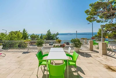 Studio mit gro''sser Terrasse und einem wunde