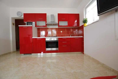 Ferienwohnung mit Terrasse in Meernähe