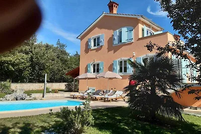 Ferienwohnung mit Klimaanlage und Pool