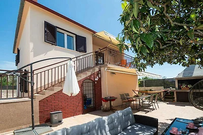 Gemütliche Ferienwohnung Hrvatić in Rogoznica