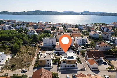 Ferienwohnung mit Klimaanlage und Aussenpool