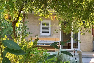 Ferienwohnung mit Terrasse und Klimaanlage