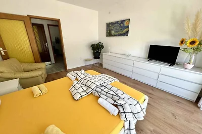 Ferienwohnung mit Terrace und Grill