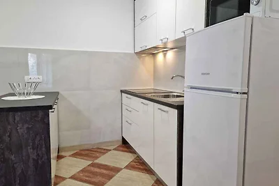 Ferienwohnung mit Klimaanlage und Balkon