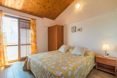 Ferienwohnung mit Balkon und Meerblick