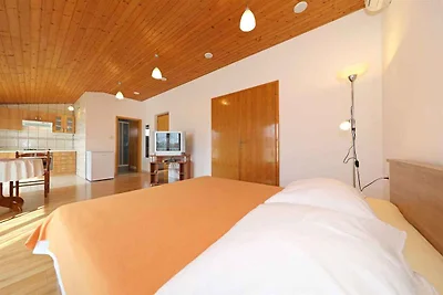 Ferienwohnung mit Klimaanlage und Terrasse