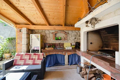 Ferienwohnung mit Balkon und Grill