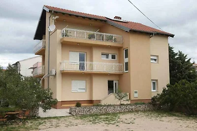 Gemütliche Unterkunft Jolie in Vodice für unv