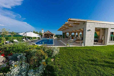 Vakantiehuis Ontspannende vakantie Seget Donji