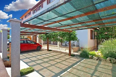 Ferienwohnung mit Terrasse und Klimaanlage