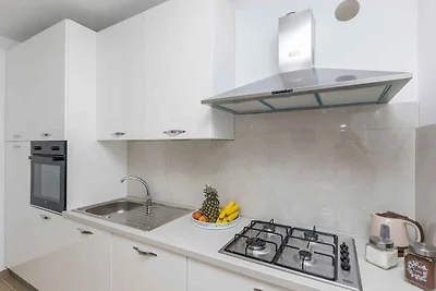 Ferienwohnung mit Klimaanlage und Pool